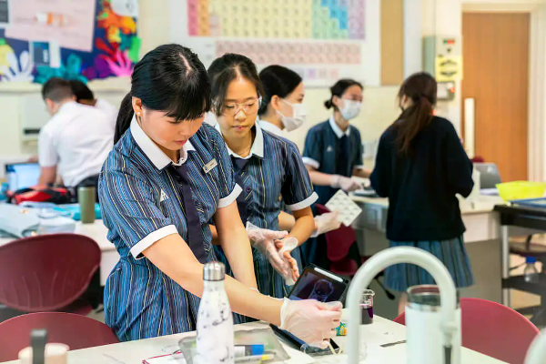 澳大利亚国际学校如何帮助学生融入新加坡多元文化环境